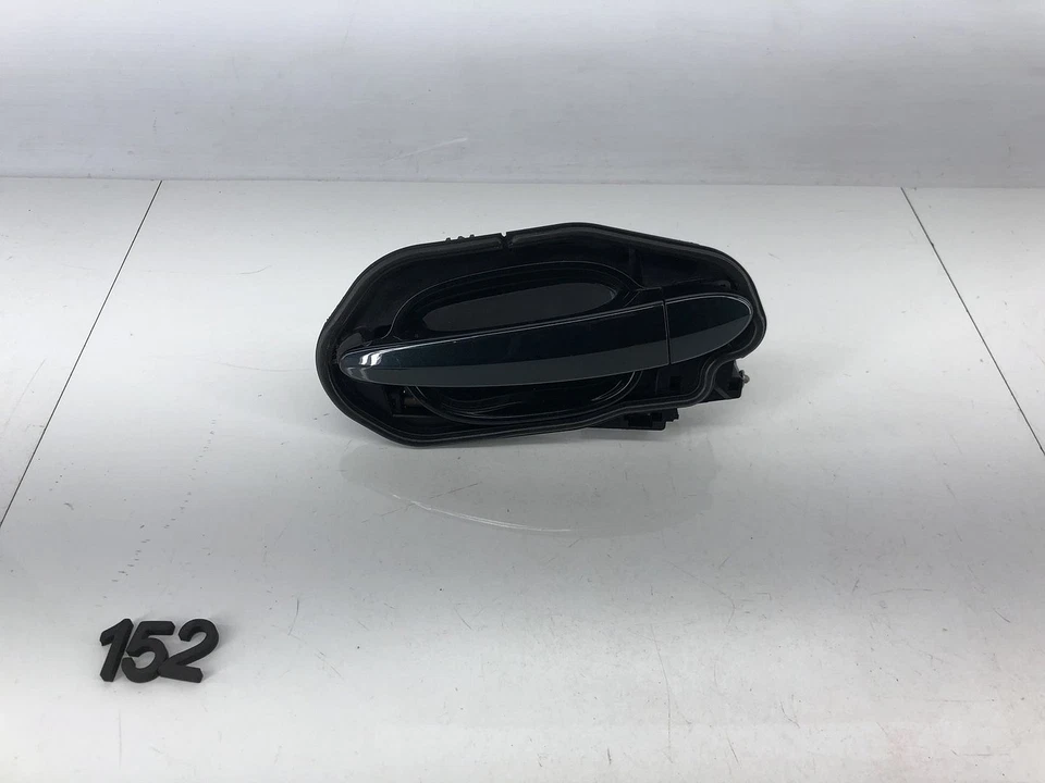 06-07 宝马 530XI E60 后方右侧外门把手深绿色原始设备制造商 — 第 1/4 张图片