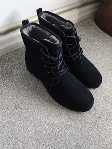 Ugg Harkland Boots Suede UK SIze 11 - Picture 1 of 6