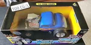 Muscle Machines '33 Ford Coupe 1:18 Scale Diecast Hot Rod Blue With Flames Rare - Picture 1 of 12