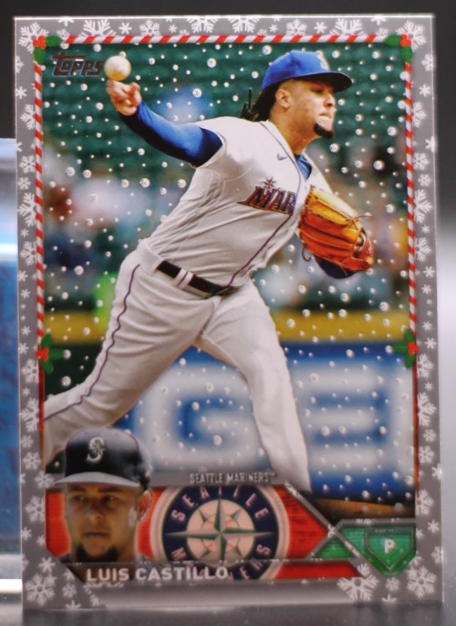 2023 Topps Holiday - Luis Castillo #H156 Metallic - Image 1 of 1