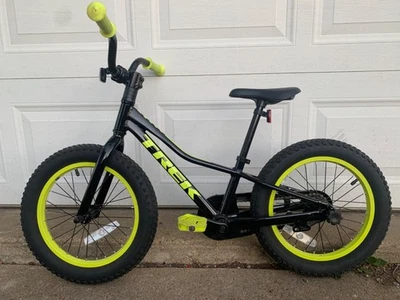 Trek Precaliber 2020 16” Kids bike Used good condition selling cheap - Image 1 of 3