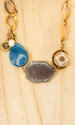 Collar babero Chico's verde azulado y dorado azul ágata nuevo con etiquetas venta al por menor $69,50 Foto 1 de 4