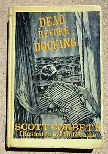 1972 DEAD BEFORE DOCKING Scarce Book 1st Ed Juvenile Mystery Adventure - Picture 1 of 10