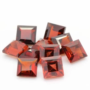 Minerales y Piedras Précieuses. Granate. IF-VVS1. Cuadrado. (Vendido De Unidad) - Imagen 1 de 1