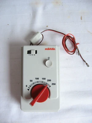 MA119* Märklin Fahrregler Controller 67025  Ohne Transformator - Bild 1 von 2