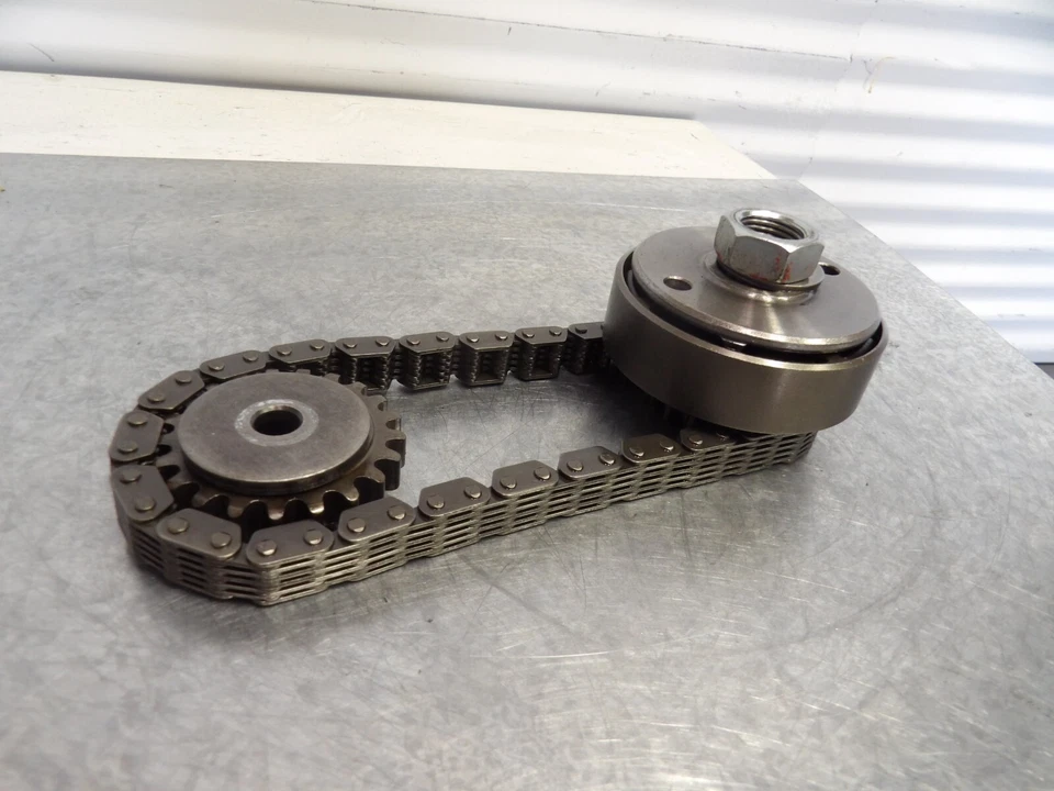 96-01 Kawasaki Ninja ZX11 ZX1100 engine balancer assembly w chain & gears - Image 1 of 4
