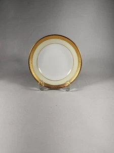 BAVARIA TIRSCHENREUTH CLIFTON CREAM 4246 GOLD VERGE FRUIT/ DESSERT BOWL 5" ROUND - Picture 1 of 9