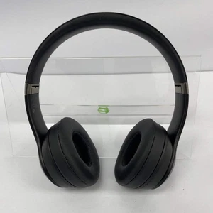 Beats Solo4 Wireless On-Ear Bluetooth Headphones Black - Picture 1 of 3