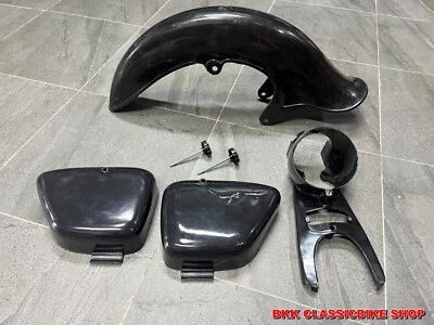 Cubierta lateral del guardabarros delantero y perilla de cierre NEGRO HONDA C200 C200 C201 Foto 1 de 4