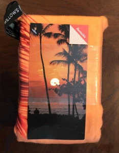 Reversible Microfiber Beach Towel Whitley Willows 35" x 70" .NEW. - Imagen 1 de 5