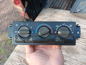 1999-02 Chevy Silverado GMC Sierra Heater A/C Climate Control Unit Untested OEM? - Foto 1 di 11