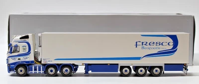 Remolque refrigerador Volvo FH2 6x2 WSI 1/50 02-1372 en camiones diecast de mariscos frescos Foto 1 de 4