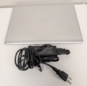 HP EliteBook 840 G5 and Docking Station i5-8350U 12GB RAM 512GB SSD Windows 11 - Picture 1 of 9