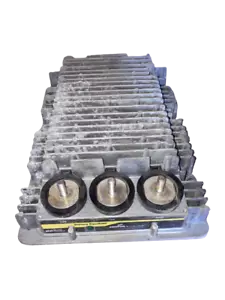 Eaton SurePower 21100E00 | USED Battery Equalizer Down Converter 24v to 12V 100A - Picture 1 of 3