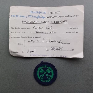 1951 GIRL GUIDE "HOMEMAKER" CLOTH BADGE & BADGE CERTIFICATE - Picture 1 of 4