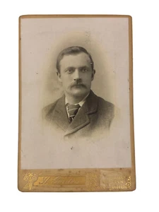 ABERDEEN WA 1880s-1890s Victorian Man Bevel Gilt Edge Imprint Cabinet Card - Picture 1 of 6