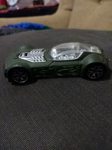 Vintage 2001 Hot Wheels - BALLISTIK - Green w/ Flames - Diecast 1:64 - Picture 1 of 8