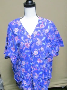 Peaches Uniform Scrub shirt Medium Blue with Very Pretty Floral Print. Sz. 2XL. - Picture 1 of 7