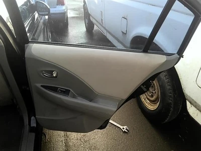 ALTIMA    2003 Door Trim Panel Rear 29046315 Foto 1 de 4