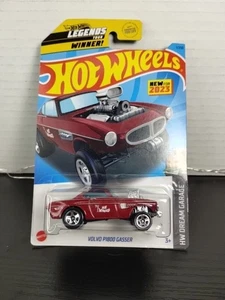 Hot Wheels Volvo P1800 Gasser 2023 escala 1/250 (HW Dream Garage #1/5) - Imagen 1 de 3