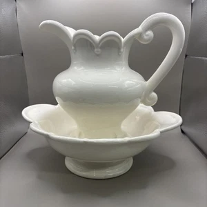 Vintage Classic White Crackled Ceramic Water Pitcher and Bowl Scalloped Edges - Picture 1 of 24