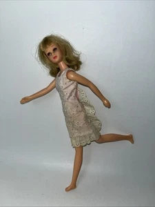 VINTAGE 60's MATTEL BARBIE BLONDE BENDABLE LEG FRANCIE DOLL & SUMMER FROST READ - Picture 1 of 18