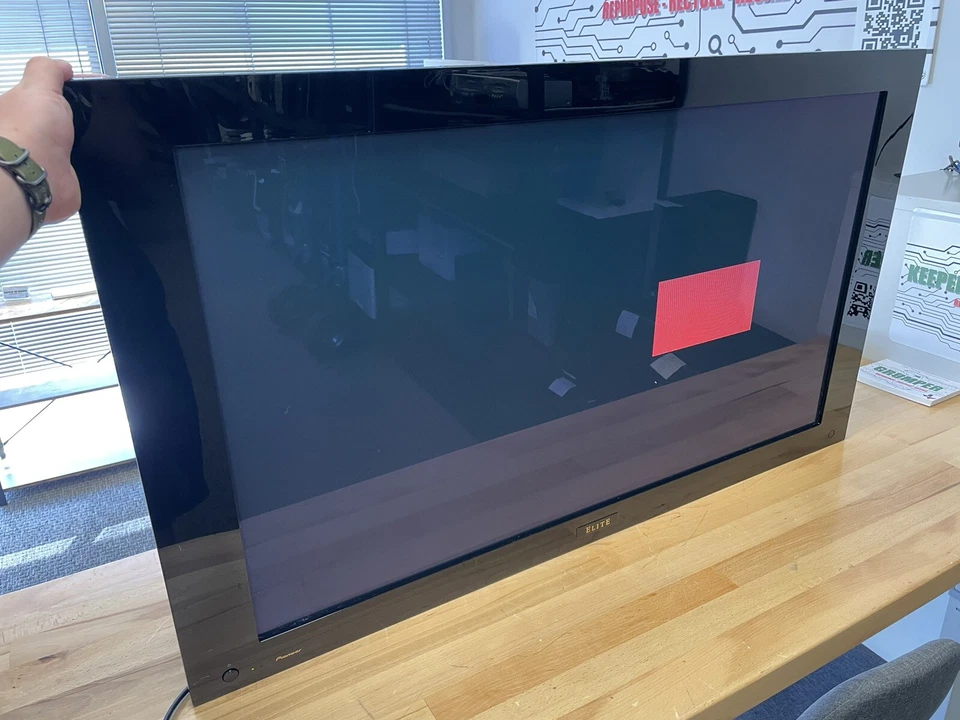 Pioneer Elite Plasma Display Model PRO-435PU / No remote or speakers - Working - - Image 1 of 4