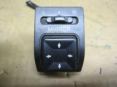 HONDA ACCORD 86 87 88 1986 1987 1988 POWER DOOR MIRROR SWITCH w/ PIGTAIL OEM - Image 1 of 2