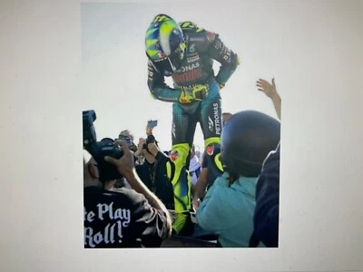 1/12 MINICHAMPS 312 213246 ROSSI VR 46 FIGURE MOTO GP VALENCIA 2021 LAST RACE - Image 1 of 4