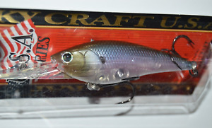 lucky craft slim shad d-9   2.75"  floating bass crank ghost minnow