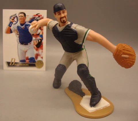 1995 LOOSE SLU STARTING LINEUP FIGURE DAVE NILSSON MILWAUKEE BREWERS Cover