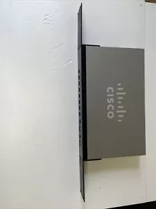 Cisco SF302-08 8-Port 10/100 Managed Switch - Picture 1 of 4