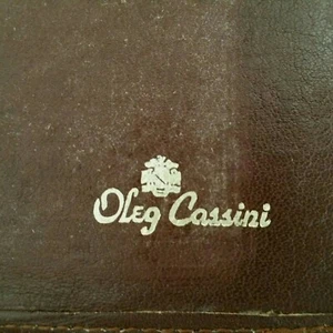 Oleg Cassini WALLET bill/coin genuine cowhide 5x4" Textured Brown Snap Kisslock  - Picture 1 of 10