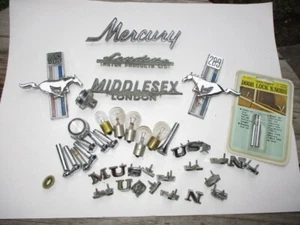 1967 FORD MUSTANG ORIGINAL CAR PARTS NAME PLATES LOCK PUSH BUTTONS BULBS KNOBS + - Picture 1 of 19