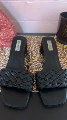 Black Woman’s Steve Madden Kitten Heels With Strap Size 8 - Image 1 of 3