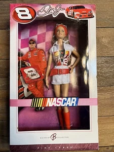 Barbie Nascar Dale Earnhardt, Jr. Pink Label Puppe #K7973 - 2006 Neu im Karton - Bild 1 von 4