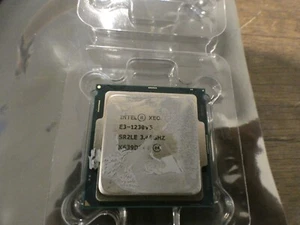 Intel Xeon E3-1230 V5 SR2LE 3.40Ghz LGA 1151 Quad Core Server CPU - Picture 1 of 2