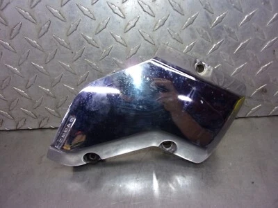 982 B SUZUKI INTRUDER VS 700 1986 OEM ENGINE SPROCKET COVER Foto 1 de 4