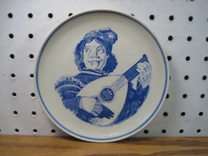 Lute Player after Rembrandt - Blue Delfts handpainted Wall Plate "Royal G." mark - Picture 1 of 6