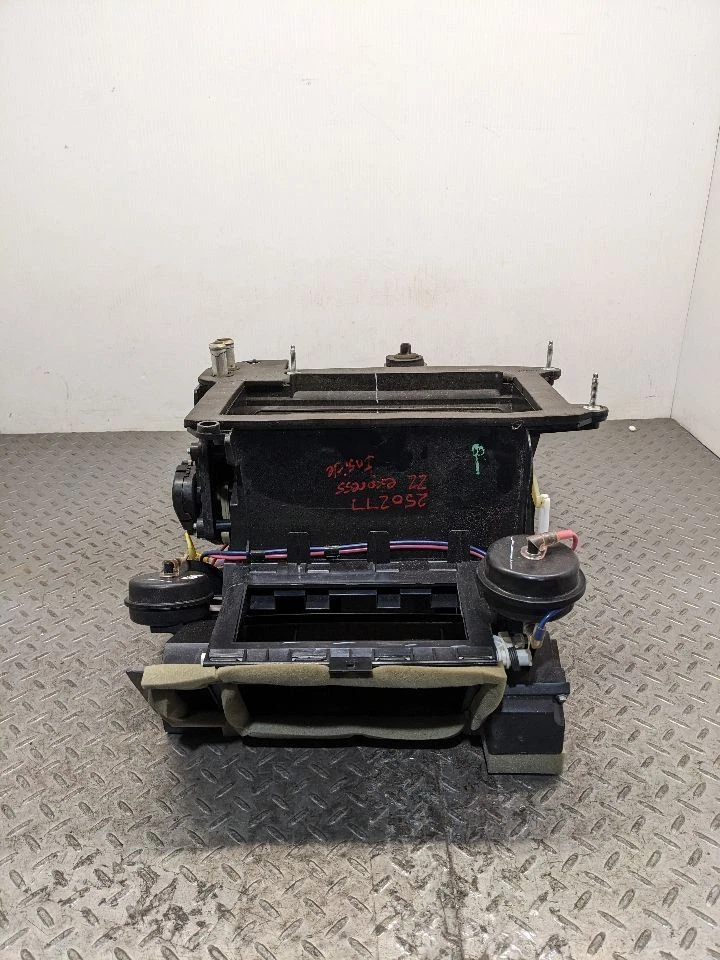 Chevrolet Express 2500 2003-2024 climatización aire acondicionado núcleo calefacción carcasa caja 1178658 Foto 1 de 4