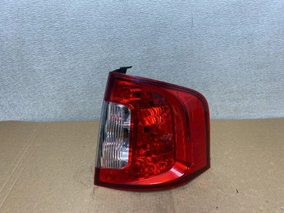 Luz trasera lateral derecha Ford Edge 2011 2012 2013 2014 pasajero V1109 DW Foto 1 de 4