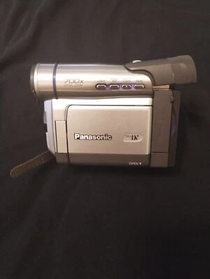 Panasonic PV-DV103D  MiniDv Mini Dv Camera Camcorder NOT TESTED   - Image 1 of 4