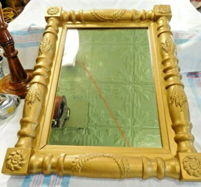 Antiguo ~ Inusual Marco de Hoja de Oro Pesado con Espejo Patrón de Trigo ~ Medalla #2736 Foto 1 de 4