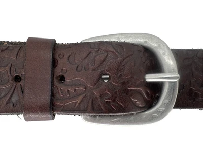 Mujer American Eagle Marrón Oscuro Cinturón Cuero Tooled Pequeño Repujado Hebilla Plateada Foto 1 de 4