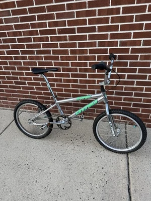 Rare Vintage 1996 All Original 100% Aluminum Frame 20' Dyno Sonic Bmx Bike - Image 1 of 4