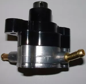 YAMAHA 80HP F80A F80B 90HP F90A 100HP F100A F100D 4 STROKE OUTBOARD FUEL PUMP - Picture 1 of 2