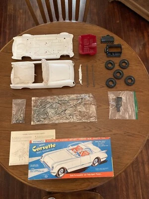 Kit Modelo Corvette 1953 Ideal Vintage RARO # 3083 (Caja Original e Instrucciones) Foto 1 de 4
