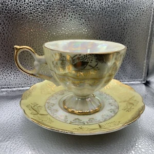 Vintage Exquisite Japan Lusterware Teacup & Saucer Yellow Iridescent Gold Trim - Picture 1 of 17
