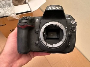 Nikon D300 12.3 MP Digital SLR Camera Body Only Box Manual Read Description 19 - Picture 1 of 24