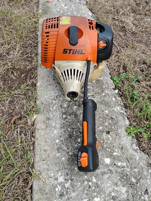 斯蒂尔 KM 90 发动机 + 控制手柄 28cc 查看视频 — 第 1/4 张图片